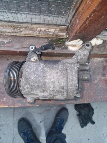 Airco Compressor Mini R50 beschikbaar voor biedingen