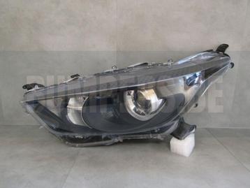 Koplamp Toyota Yaris 4 IV MAZDA 2 REGULAR LENS 20- LH Q1051/ beschikbaar voor biedingen