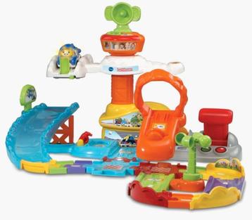 Toet toet auto luchthaven  beschikbaar voor biedingen