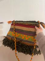 Vintage wollen tas, Sieraden, Tassen en Uiterlijk, Tassen | Damestassen, Ophalen of Verzenden