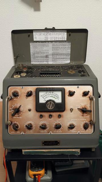 AVO Buizentester - Vintage Valve Tester beschikbaar voor biedingen