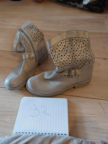 Leuke laarsjes maat 32 beschikbaar voor biedingen