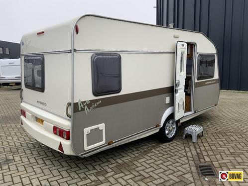 Avento Ava Axion 465 Tf Hemelvaartsdag open, Caravans en Kamperen, Caravans, Bedrijf, tot en met 4, 1000 - 1250 kg, Rondzit, Avento