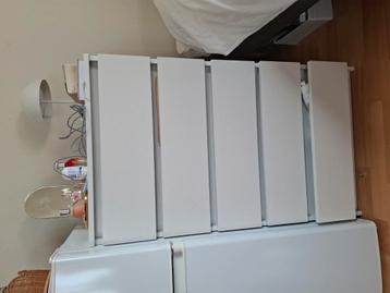 Witte ladekast