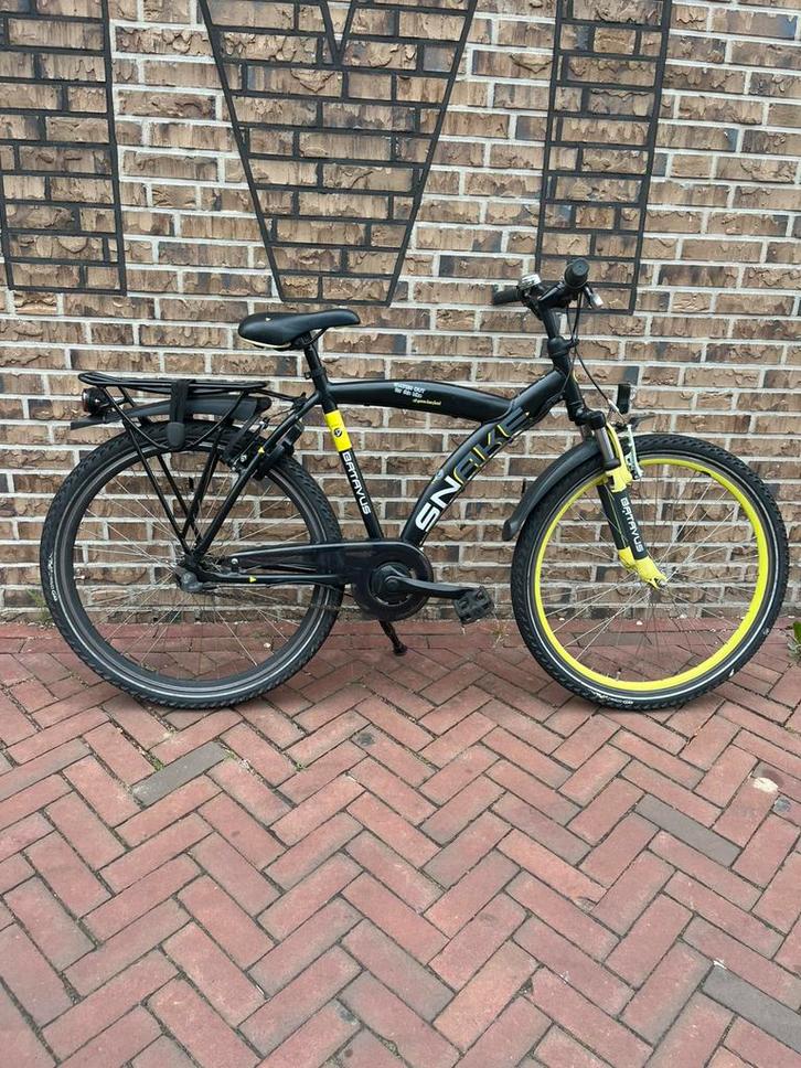 Batavus Snake 26 inch jongensfiets 3 versnellingen, Fietsen en Brommers, Fietsen | Jongens, Gebruikt, 26 inch of meer, Handrem