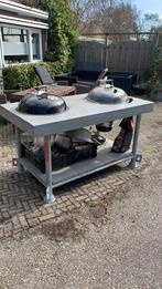 Robuuste BBQ tafel voor weber 57 cm excl bbq, Ophalen, Gebruikt, Houtskool, Vrijstaand