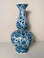 Delfts Blauw porseleinen knobbel vaas