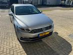 Volkswagen Passat 1.6 TDI  PASSAT Highline Business R Line, Auto's, Origineel Nederlands, Te koop, Zilver of Grijs, 5 stoelen