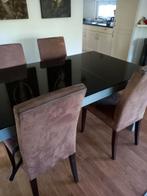 Gratis, 4 eetkamerstoelen, midden bruin, nog heel erg mooi., Ophalen, Gebruikt, Bruin, Vier
