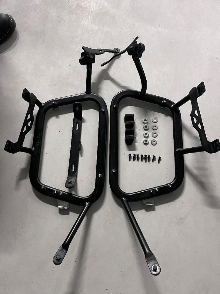 SW-MOTECH Kofferrek - HONDA AFRICA TWIN CRF1000L 2018, Motoren, Accessoires | Koffers en Tassen, Zo goed als nieuw, Ophalen of Verzenden