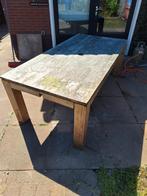Stevige zware teak tuintafel. Effe schuren en opnieuw lakke., Tuin en Terras, Ophalen of Verzenden, Gebruikt