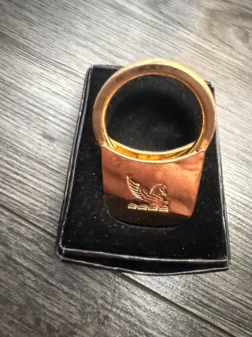 Antieke Sleutelhanger met Gevleugeld Paard in Doosje, Antiek en Kunst, Antiek | Overige Antiek, Ophalen of Verzenden