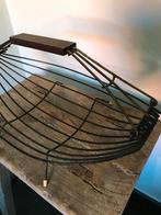 Vintage draad fruitschaal, Huis en Inrichting, Woonaccessoires | Schalen en Manden, Ophalen of Verzenden, Rond, Overige materialen