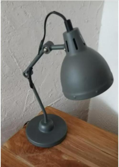 Bureaulamp Industrie Grijs 30 cm, Huis en Inrichting, Lampen | Tafellampen, Zo goed als nieuw, Minder dan 50 cm, Metaal, Ophalen of Verzenden