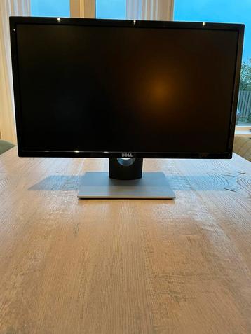 Dell 2018 Monitor - Full HD IPS - 60Hz beschikbaar voor biedingen