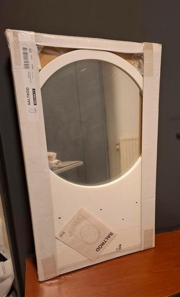 Nieuwe Ikea Saltröd Spiegel - Wit beschikbaar voor biedingen