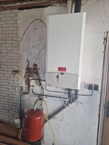 Te koop Bosch 42 HRC CV-ketel beschikbaar voor biedingen