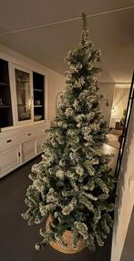 Kunst kerstboom merk Blackbox (2.15 meter hoog), Diversen, Kerst, Ophalen, Zo goed als nieuw