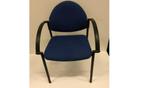 8 goede stapelbare stoelen met armleuningen in goede staat, Vijf, Zes of meer stoelen, Blauw, Gebruikt, Stof