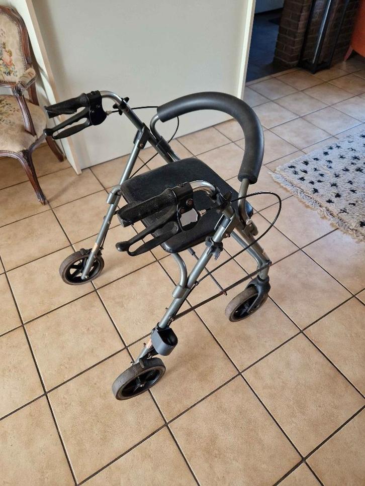 Rollator CHK grijs + zitje gebruikt, Diversen, Rollators, Gebruikt, Opvouwbaar, Ophalen