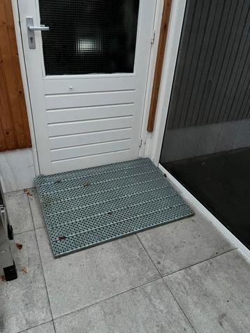 Drempelhulp metaal scootmobiel rolstoel rollator beschikbaar voor biedingen