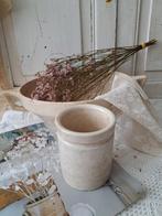 oude licht beboterde confiture of zalfpot *Marries*, Verzenden