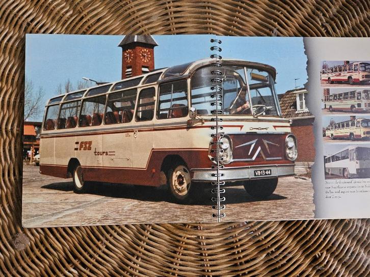 Busboekje Dalstra Reizen - FSZ Surhuisterveen, Boeken, Geschiedenis | Stad en Regio, Ophalen of Verzenden