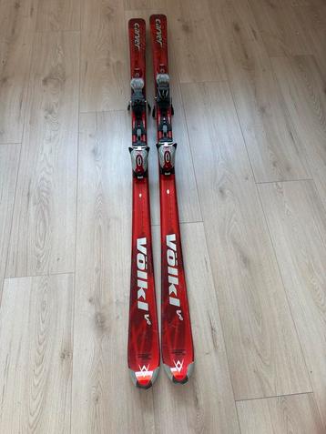 Volkl Carver Ski's - Gebruikt beschikbaar voor biedingen