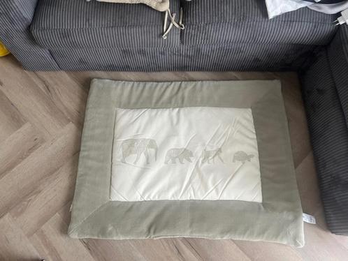 Jollein boxkleed Animals olijfgroen 75x95, Kinderen en Baby's, Boxen, Zo goed als nieuw, Rechthoekig, Boxkleed, Ophalen of Verzenden
