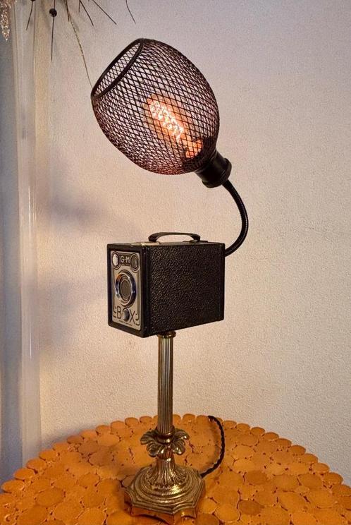 Tafellamp “G-M Box”, Huis en Inrichting, Lampen | Tafellampen, Gebruikt, 50 tot 75 cm, Metaal, Overige materialen, Ophalen of Verzenden