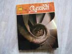 Gaudi, Ophalen of Verzenden, Zo goed als nieuw, Salvador Tarrago