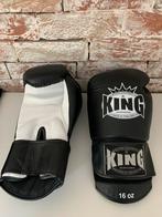 Twins Boxhandschoenen 16oz + Scheenbeschermers L, Sport en Fitness, Vechtsporten en Zelfverdediging, Ophalen, Overige, Vechtsportbescherming