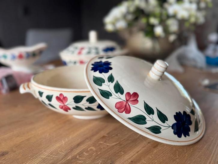 Petrus Regout Dekschal Boerenbont Nr 418  collectorsitem, Antiek en Kunst, Antiek | Keramiek en Aardewerk, Ophalen of Verzenden