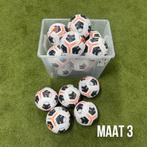 Nike ball Wit Zwart Oranje Maat 3 (208), Sport en Fitness, Voetbal, Ophalen of Verzenden, Zo goed als nieuw, Bal
