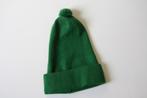 Groene winter muts met pompon. Nieuw., Ophalen of Verzenden, Nieuw, Maat 38/40 (M), Muts