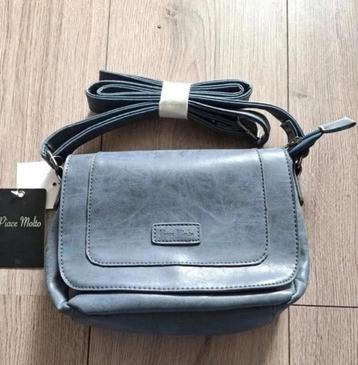 blauwe leren crossbody tas van piace molto nieuw beschikbaar voor biedingen