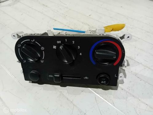 Kachelpaneel Daihatsu Sirion, Auto-onderdelen, Dashboard en Schakelaars, Gebruikt, Ophalen of Verzenden