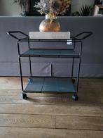 Metalen theewagen op wieltjes, Ophalen, Zo goed als nieuw, Rechthoekig, Metaal of Aluminium