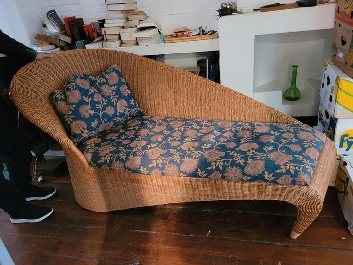 Vintage Rotan wicker loungebank mid-century 1960s 180x96, Huis en Inrichting, Banken | Sofa's en Chaises Longues, Zo goed als nieuw