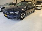 Volkswagen Passat 1.4 TSI GTE Virtual cockpit Panoramadak, Auto's, Adaptive Cruise Control, Gebruikt, Hybride Elektrisch/Benzine