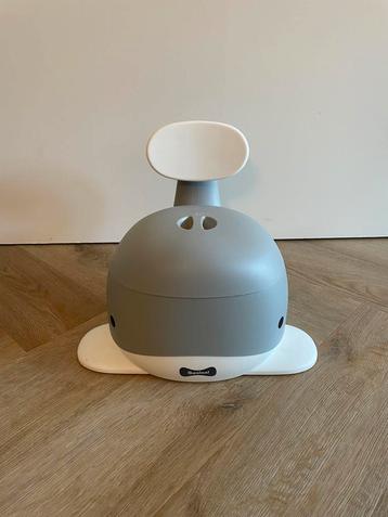 Potje Walvis grijs beschikbaar voor biedingen