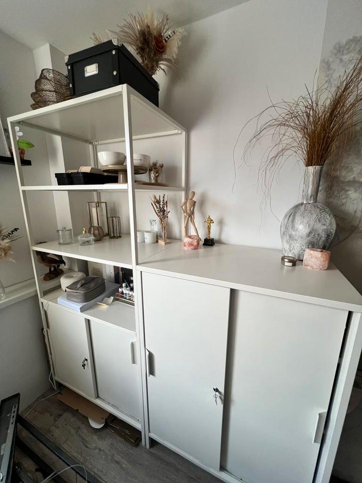 Trotten kasten, Huis en Inrichting, Kasten | Lockerkasten, Zo goed als nieuw, Ophalen