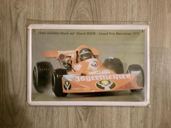 Hans-Joachim Stuck, March BMW, Barcelona 1974.(geen emaille), Verzamelen, Automerken, Motoren en Formule 1, Nieuw, Auto's, Ophalen of Verzenden