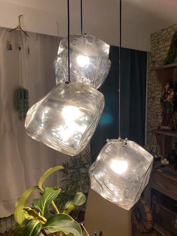 Hanglamp beschikbaar voor biedingen