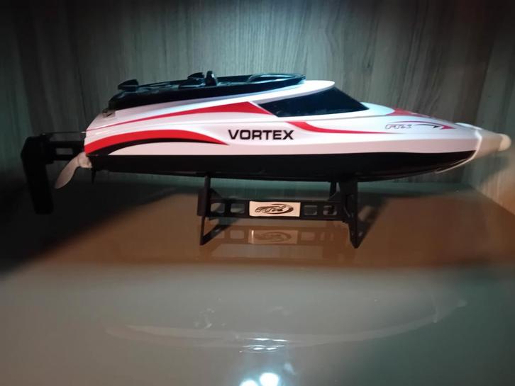 FTX Vortex Speedboot 44cm RTR
Overcompleet., Hobby en Vrije tijd, Modelbouw | Boten en Schepen, Zo goed als nieuw, Overige merken
