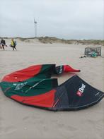 Best Kahoona kite en airush bar, Watersport en Boten, Kitesurfen, Geen board, Ophalen of Verzenden, Gebruikt