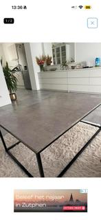 Betonlook salontafel, Huis en Inrichting, Tafels | Salontafels, 100 tot 150 cm, Zo goed als nieuw, Minder dan 50 cm, Rechthoekig
