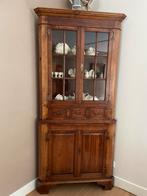 Antieke hoek servieskast, Antiek en Kunst, Antiek | Meubels | Kasten, Ophalen
