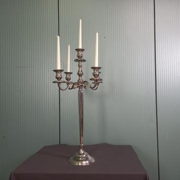 Vintage vernikkelde kandelaar met 5 armen beschikbaar voor biedingen