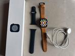 Apple Watch Series 8, Ophalen of Verzenden, Zo goed als nieuw, Zwart, IOS